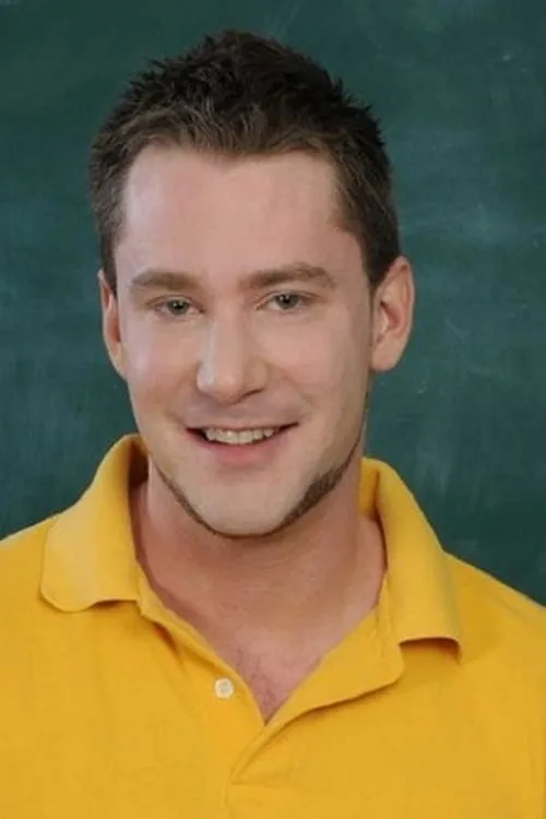 David Roy interpretando a