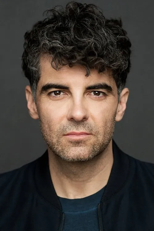 David Savard interpretando a Friend at the Guitar