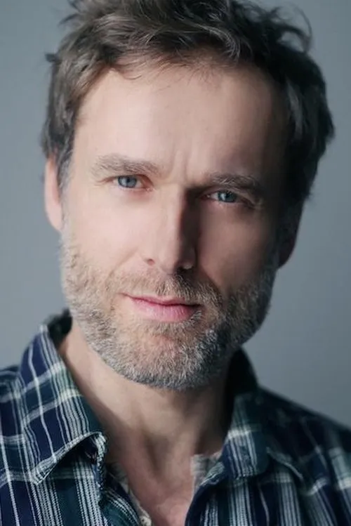 Yves Girard ha trabajado con David Sevier en 1 ocasiones