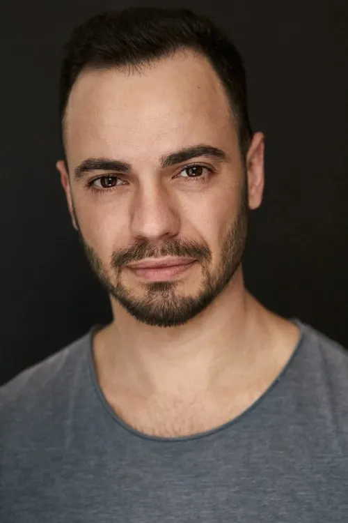 Aidan Gillett ha trabajado con David Soncin en 1 ocasiones