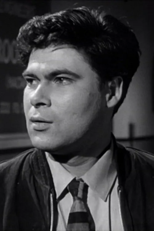 Douglas Fielding ha trabajado con David Spenser en 1 ocasiones