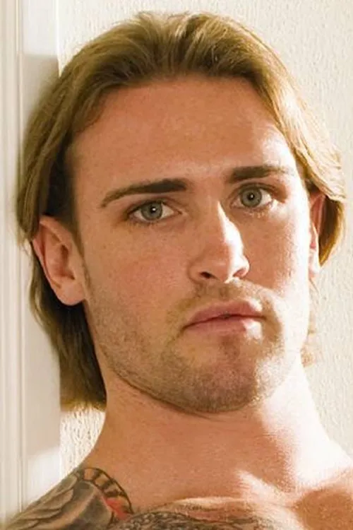 David Taylor interpretando a 