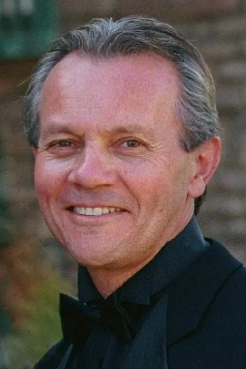 David Valdes interpretando a Self