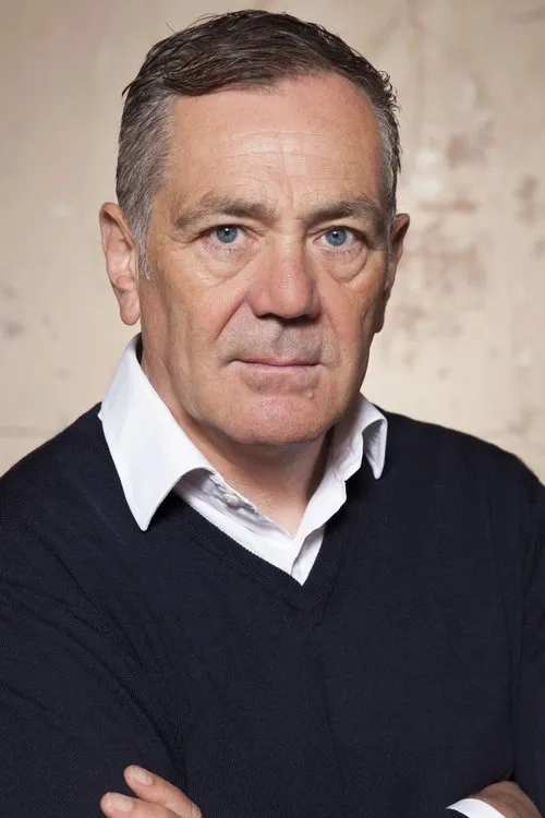 David Wilson interpretando a Himself