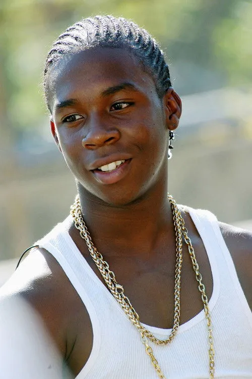 Ashley Phipps ha trabajado con De'Shawn Washington en 1 ocasiones