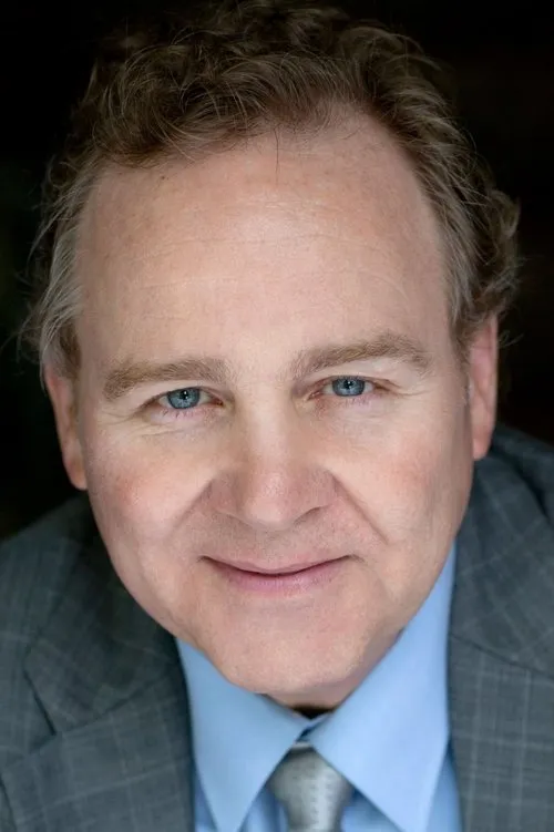 Dean Dawson interpretando a George Stanton