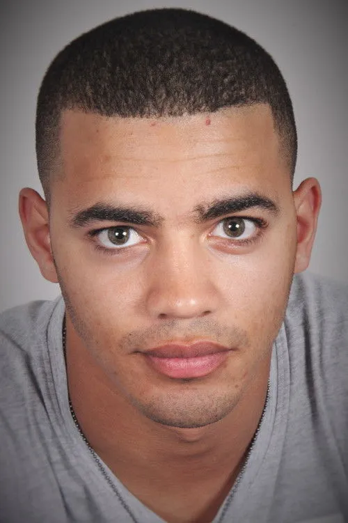 Arno Greeff ha trabajado con Dean Smith en 1 ocasiones