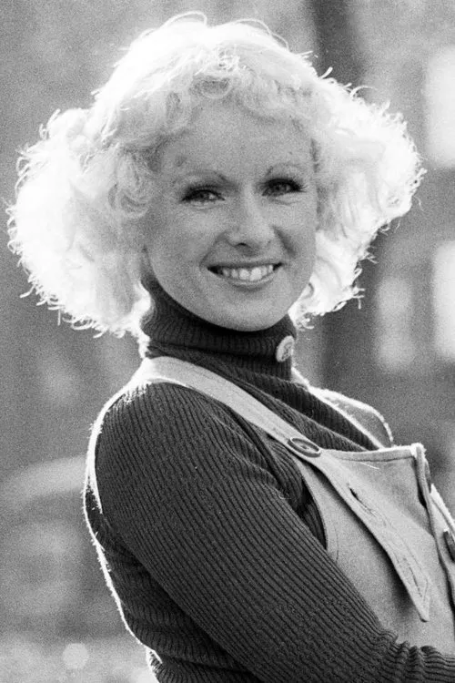 Maggie Stride ha trabajado con Debbie Bowen en 1 ocasiones