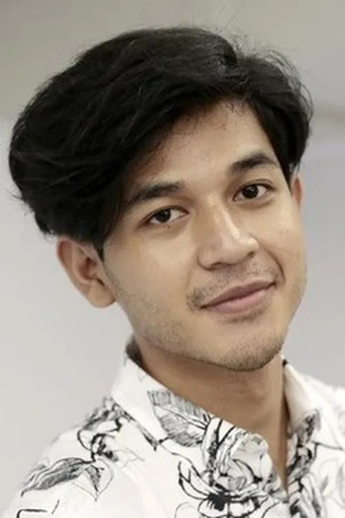 Debo Andrios interpretando a Bram