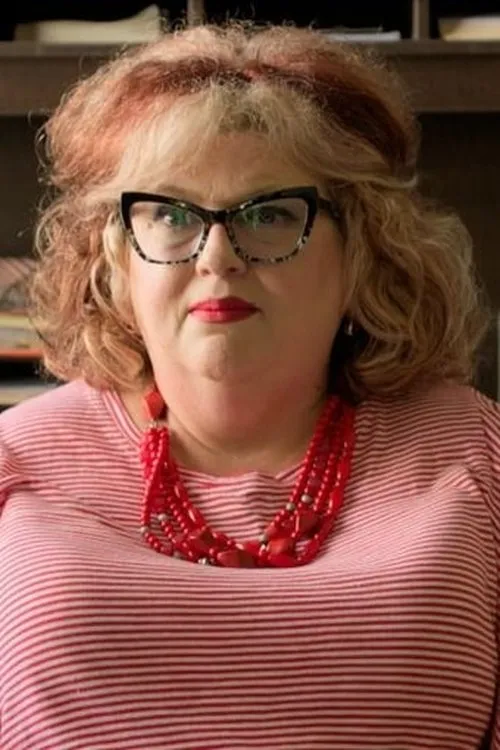 Josh Shapiro ha trabajado con Deidre Holden en 1 ocasiones