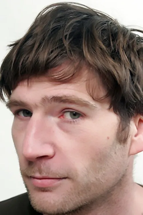 Dejan Spasič interpretando a Oce / Father