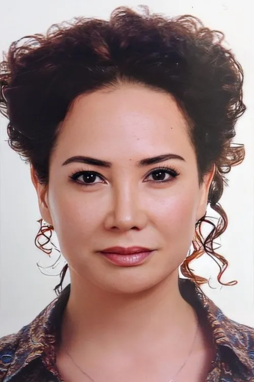 Ayhan Anil ha trabajado con Demet Oran en 1 ocasiones