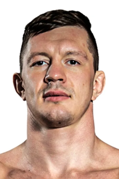 Guram Kutateladze ha trabajado con Denis Tiuliulin en 1 ocasiones