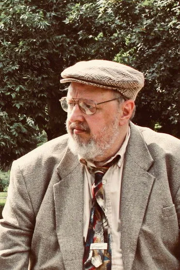 J.P. Leck ha trabajado con Dennis Hanley en 1 ocasiones