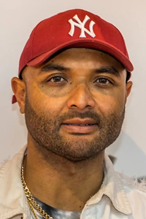 Jasper Pfeifer ha trabajado con Denzel von Deira en 1 ocasiones