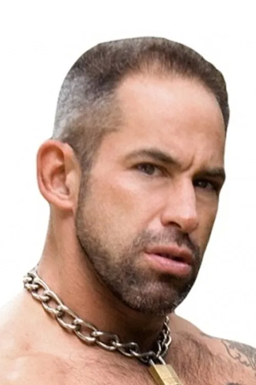 Derek da Silva interpretando a