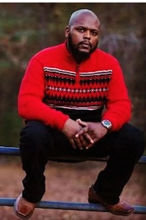 Bee Badd ha trabajado con Derrick Holley en 1 ocasiones