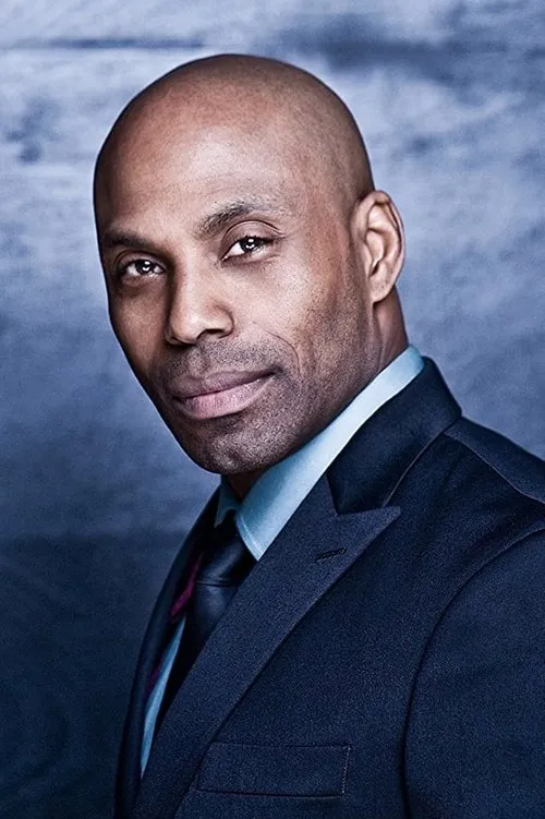 Scout Flint ha trabajado con Derwin Philips en 1 ocasiones