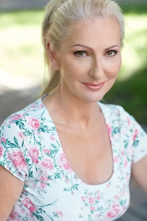 Désirée Nick — personaje: Self