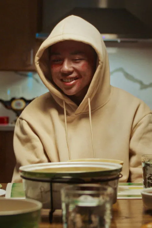 Derek Basco ha trabajado con Deuce Basco en 1 ocasiones