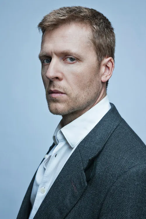 Ron Morehouse ha trabajado con Devon Avery en 1 ocasiones