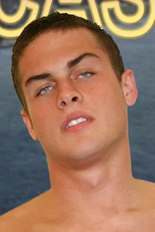 Devon Shea interpretando a 