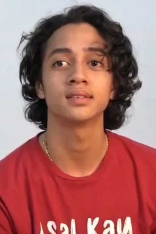 Dewa Dayana interpretando a Dwi Satya Arjuna