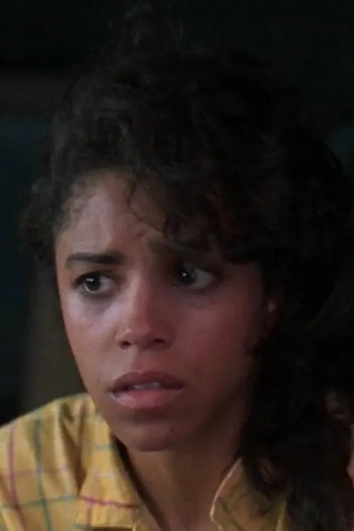 Diane Almeida interpretando a Self