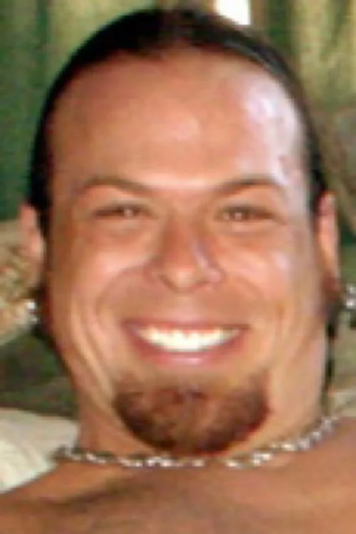 Dick Tracy interpretando a 