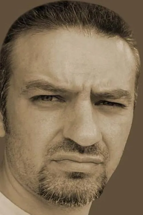 Vasilescu Valentin ha trabajado con Dicu Aurel en 2 ocasiones