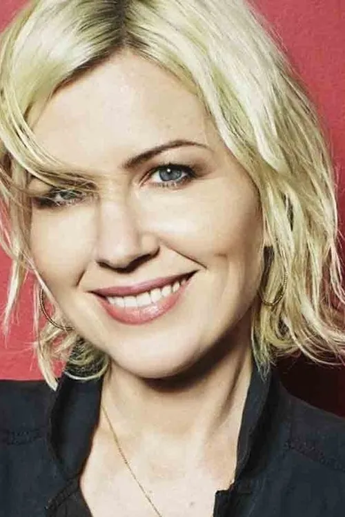 Dido interpretando a Self