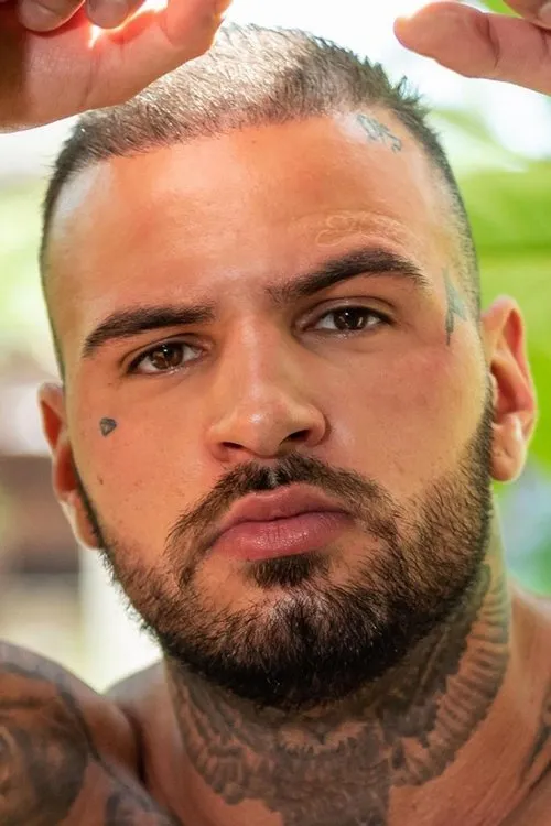 Foto de perfil del actor Diogo Sangre en el reparto