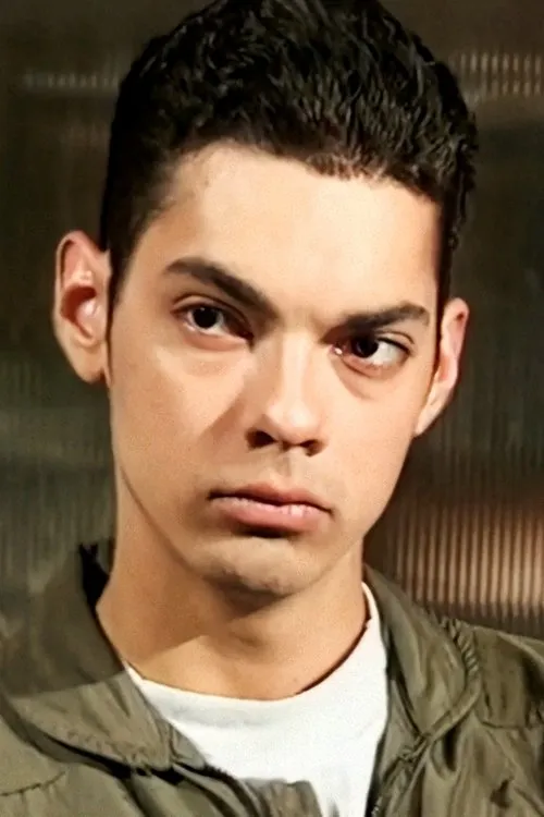 Raphael Valentino ha trabajado con Dirk Adams en 2 ocasiones