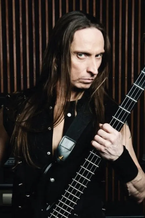 Ralf Scheepers ha trabajado con Dirk Schlächter en 2 ocasiones