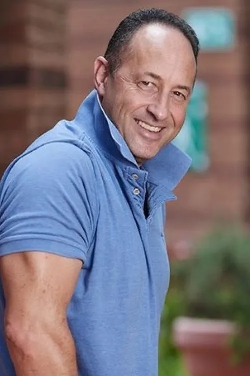 Nicole Sherwin ha trabajado con Dirk Stoltz en 1 ocasiones