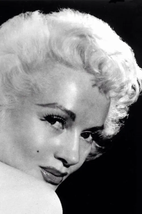 Dixie Evans interpretando a Herself (archive footage)