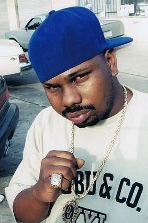 DJ Screw interpretando a Self (archive footage)