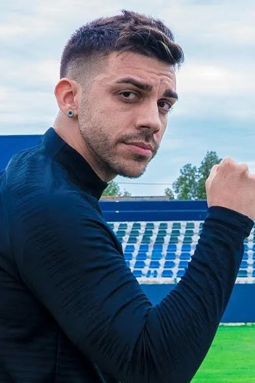 Javier Zurita ha trabajado con DjMaRiio en 1 ocasiones