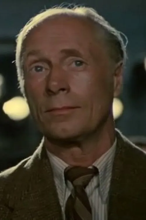 Dmitry Bessonov interpretando a 