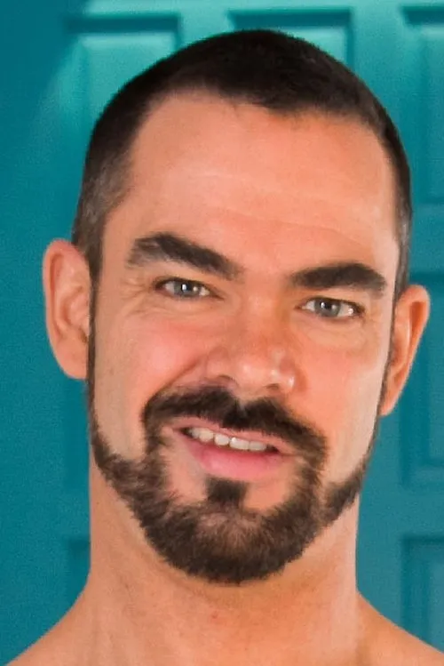 Dolan Wolf interpretando a 