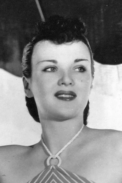 Ruth Rogers ha trabajado con Dolores Casey en 6 ocasiones