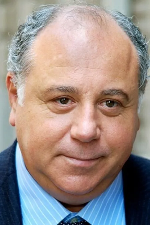 Domenico Bua interpretando a 