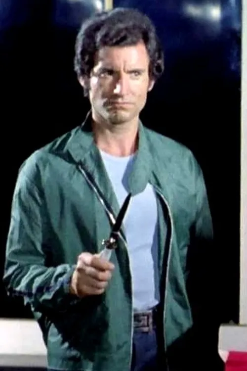 Claudio Zucchet ha trabajado con Domenico Cianfriglia en 3 ocasiones