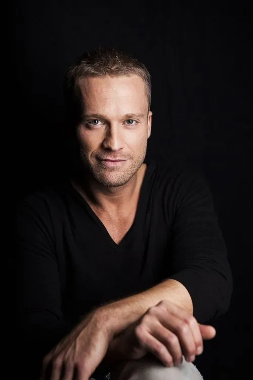 Dominic Saleh-Zaki — personaje: Florian Carstens