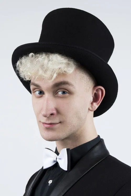 Jozef Suchoza ha trabajado con Dominik György en 1 ocasiones