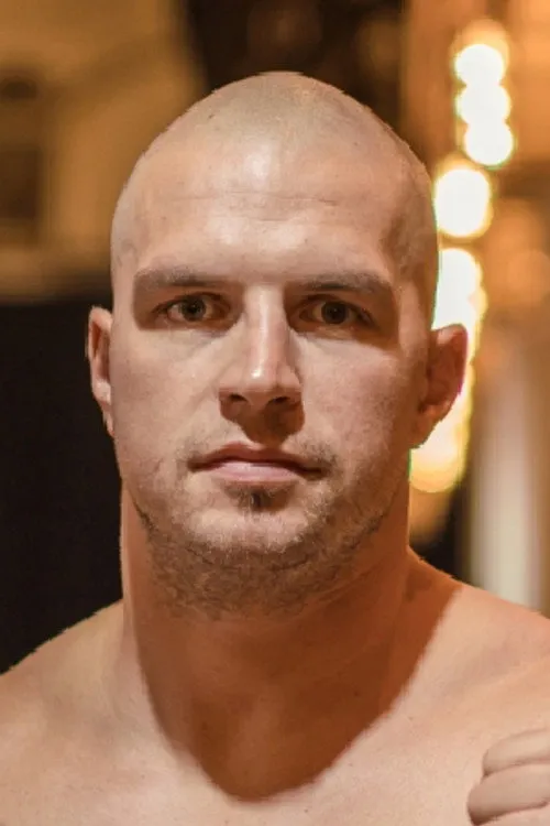 Mary Romero ha trabajado con Dominik Musil en 1 ocasiones