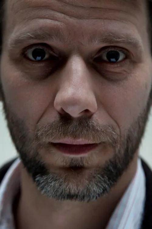 Julia Cencig ha trabajado con Dominik Warta en 2 ocasiones