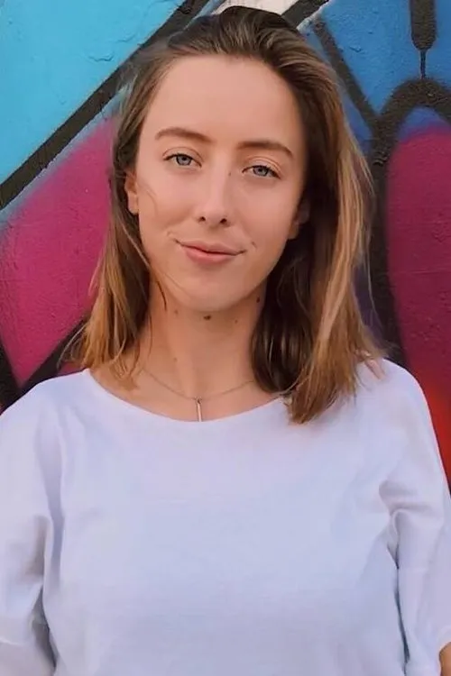 Joe Lookinland ha trabajado con Dominique Saldaña en 1 ocasiones