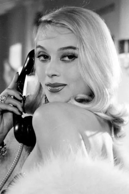 Patrizia Della Rovere ha trabajado con Dorian Gray en 1 ocasiones