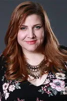 June Daguiso ha trabajado con Doris Cochran en 1 ocasiones